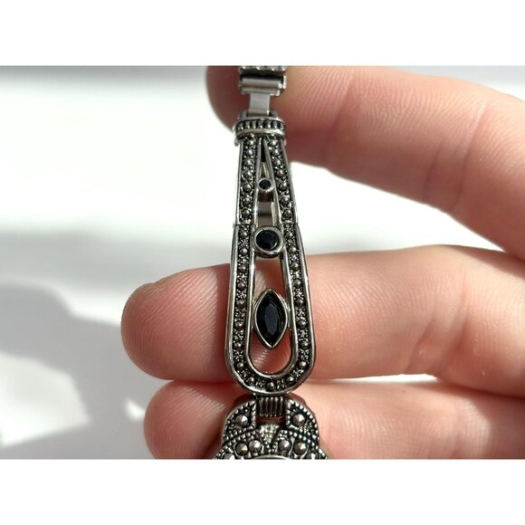 Jaclyn Smith JS3185 Marcasite Silver T Stretch Vintage Wristwatch 19mm - WORKS! - Picture 3 of 9